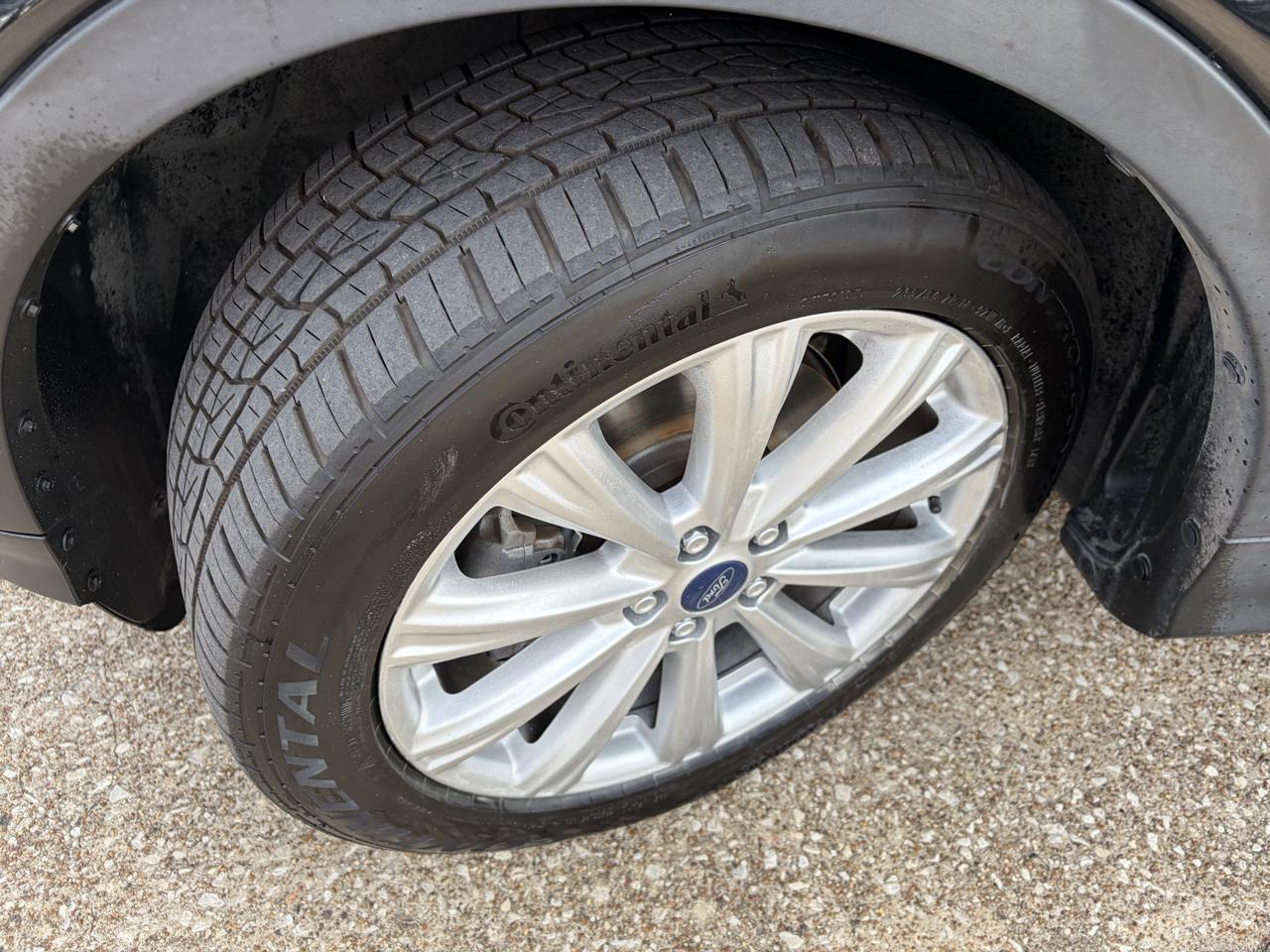 Ford Escape Titanium FWD 2017