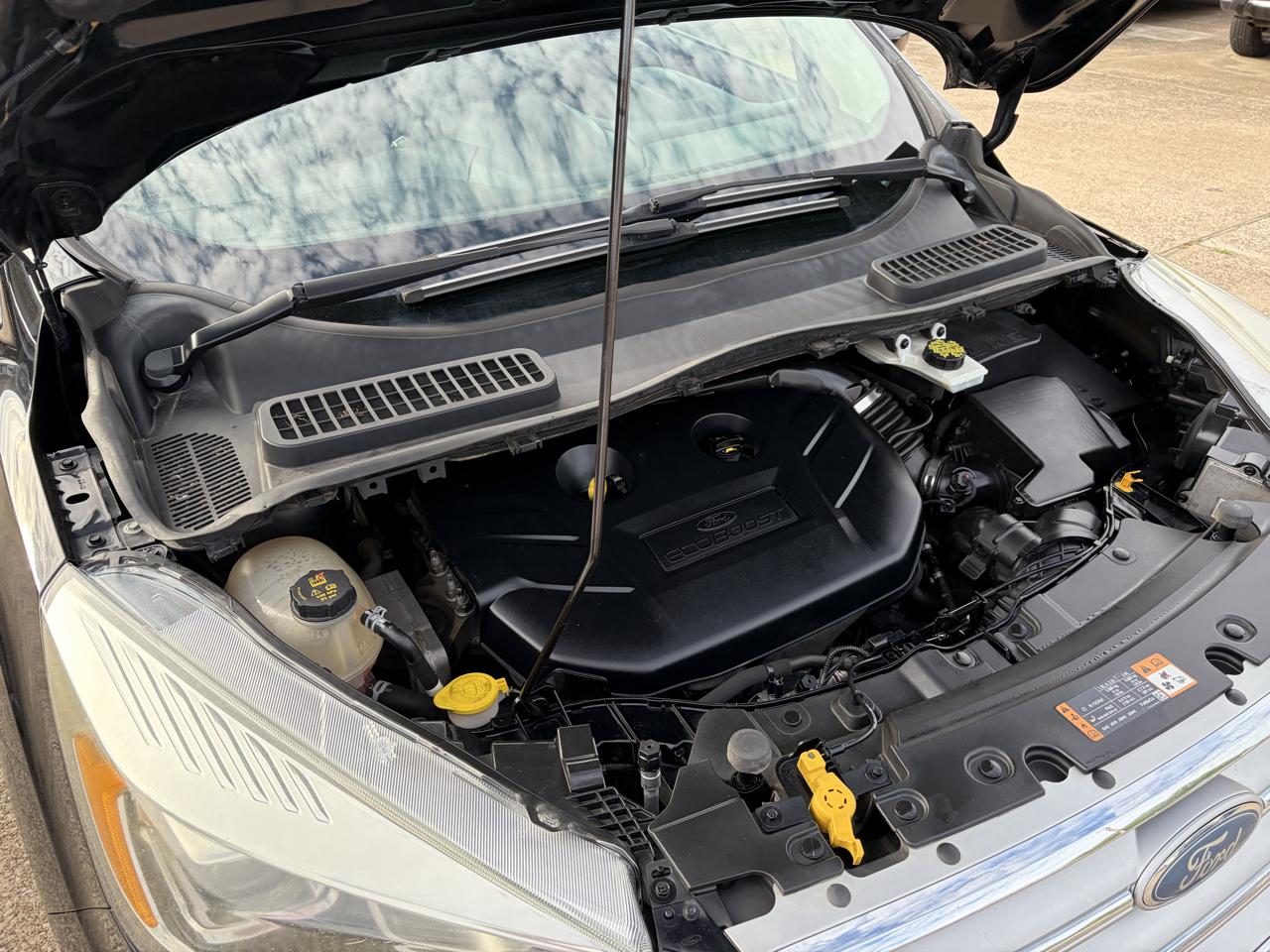 Ford Escape Titanium FWD 2017