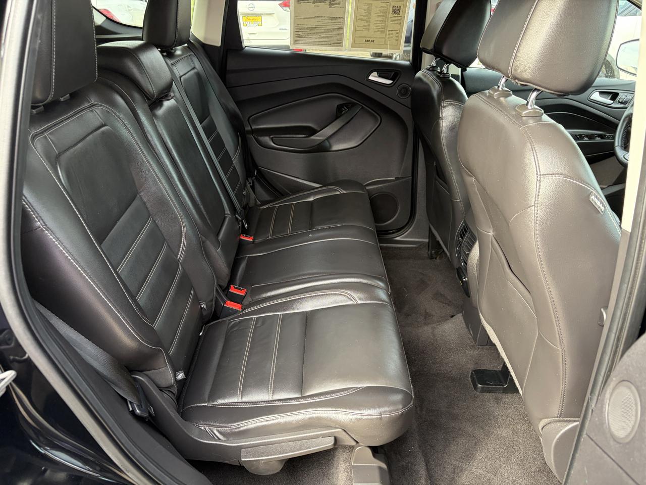 Ford Escape Titanium FWD 2017