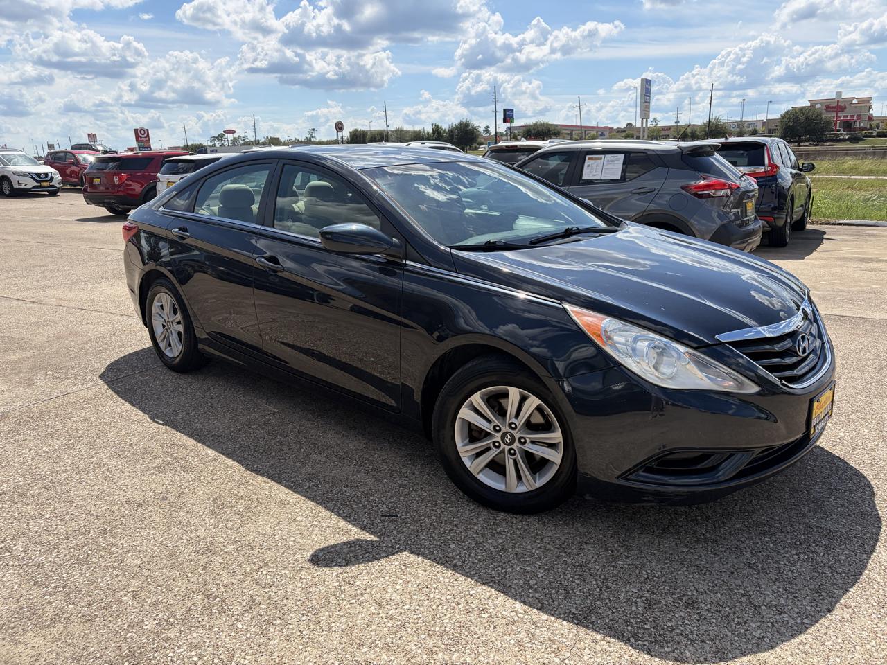 Hyundai Sonata photo 7