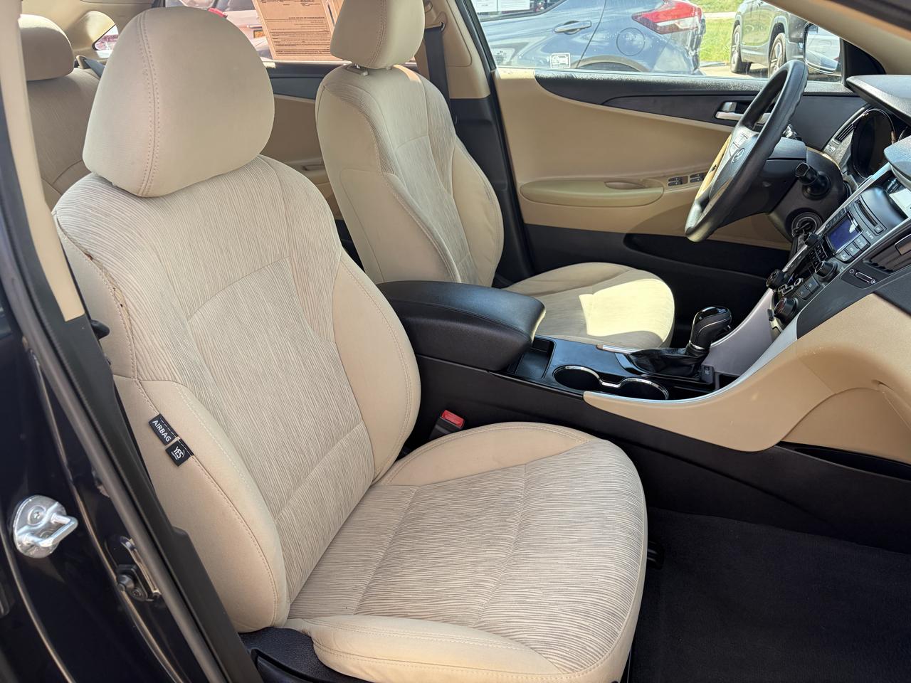 Hyundai Sonata photo 22