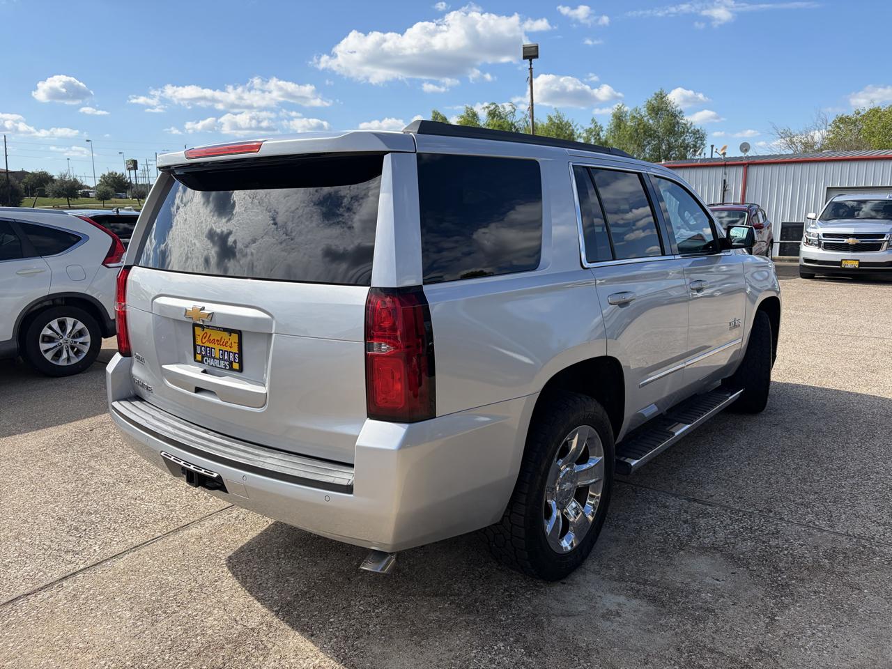 Chevrolet Tahoe photo 5