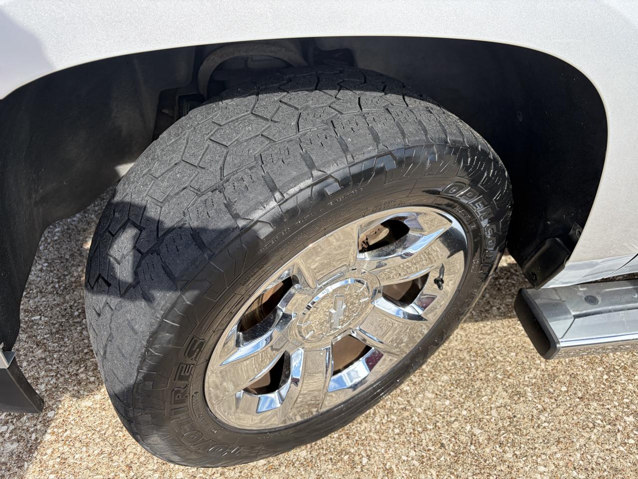 Chevrolet Tahoe photo 9