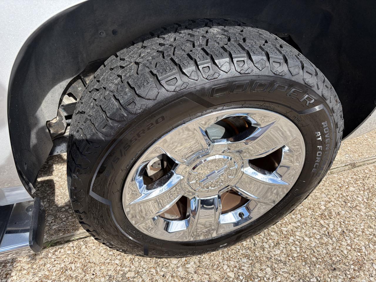Chevrolet Tahoe photo 10