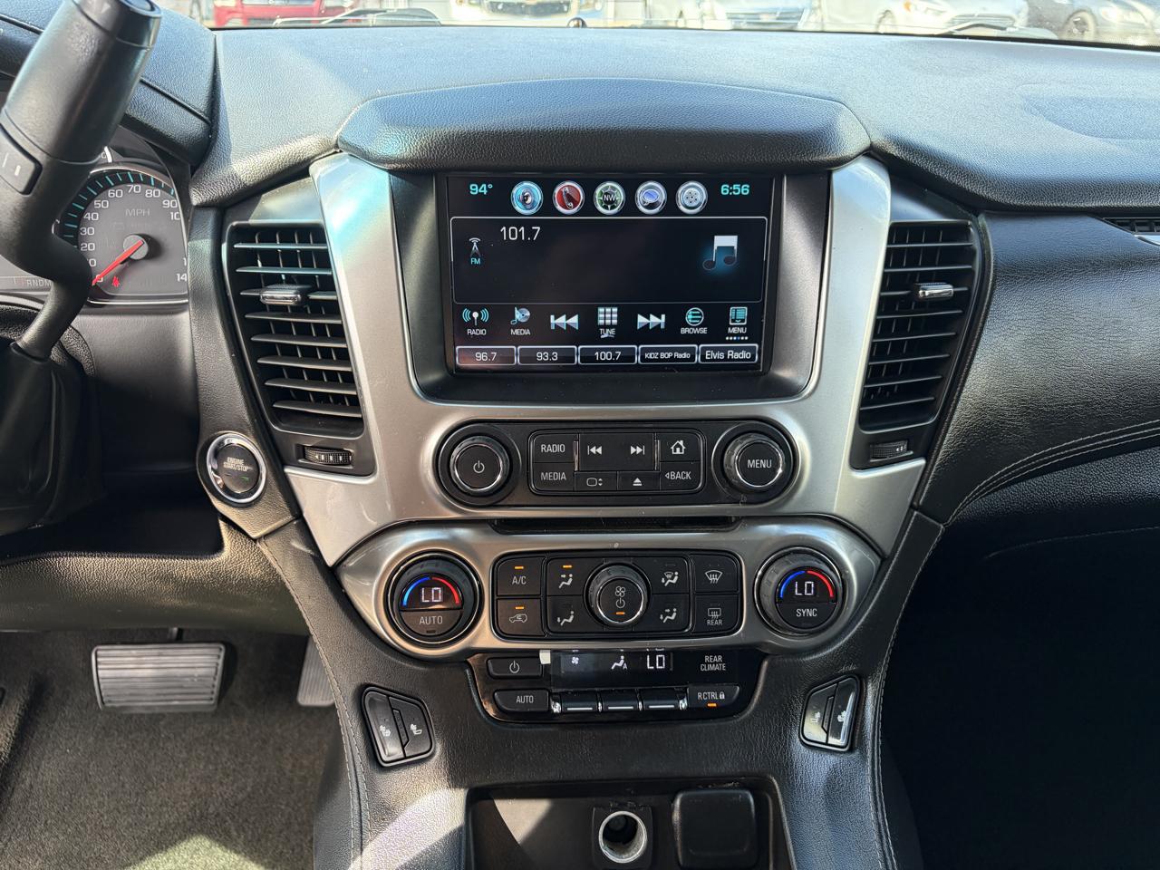 Chevrolet Tahoe photo 18