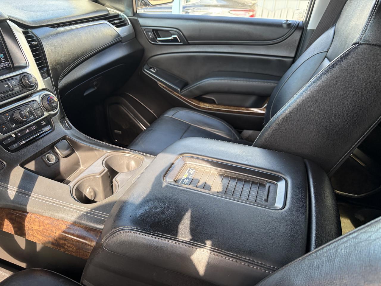 Chevrolet Tahoe photo 19