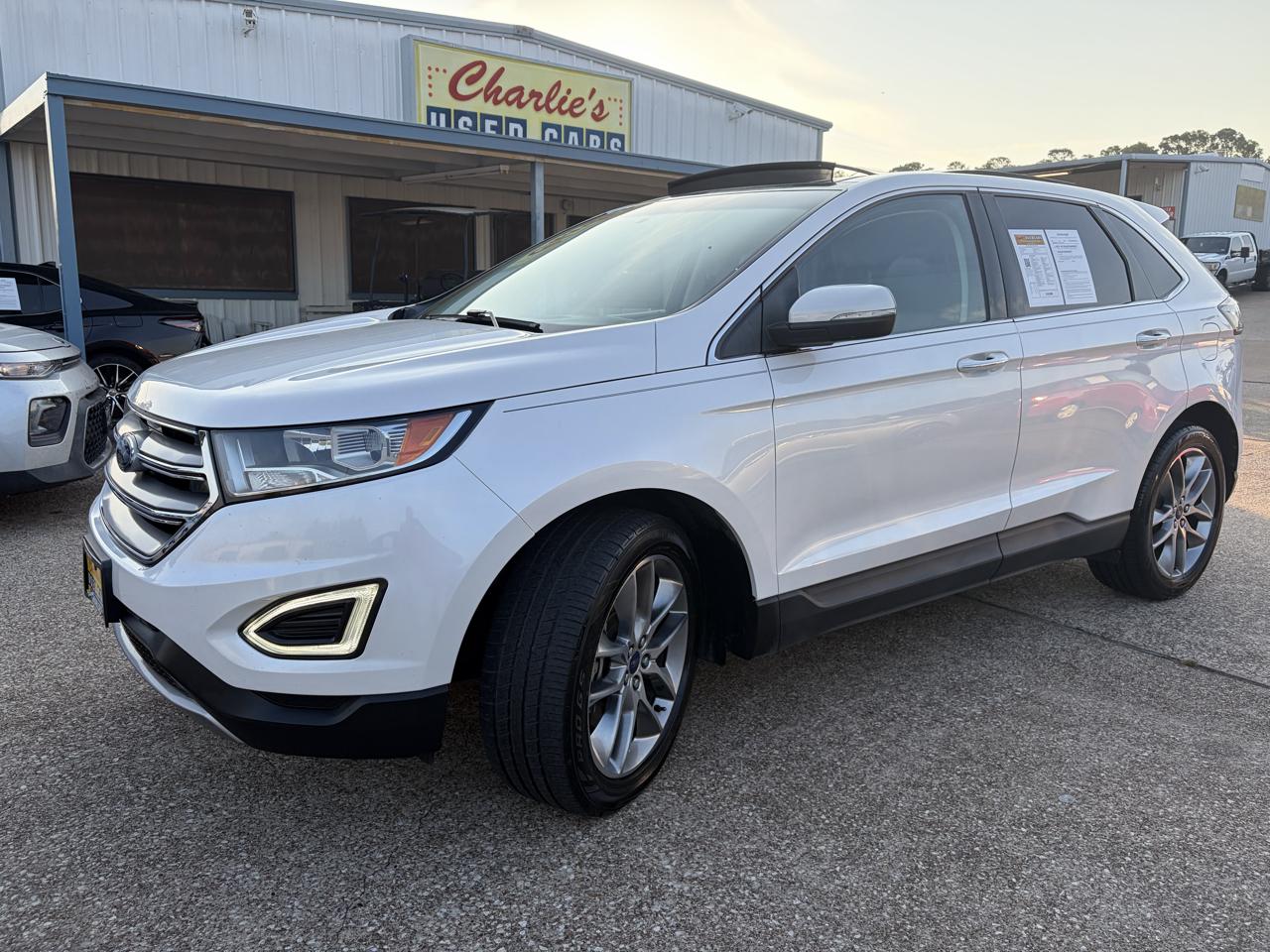 Ford Edge 4dr Titanium FWD 2015