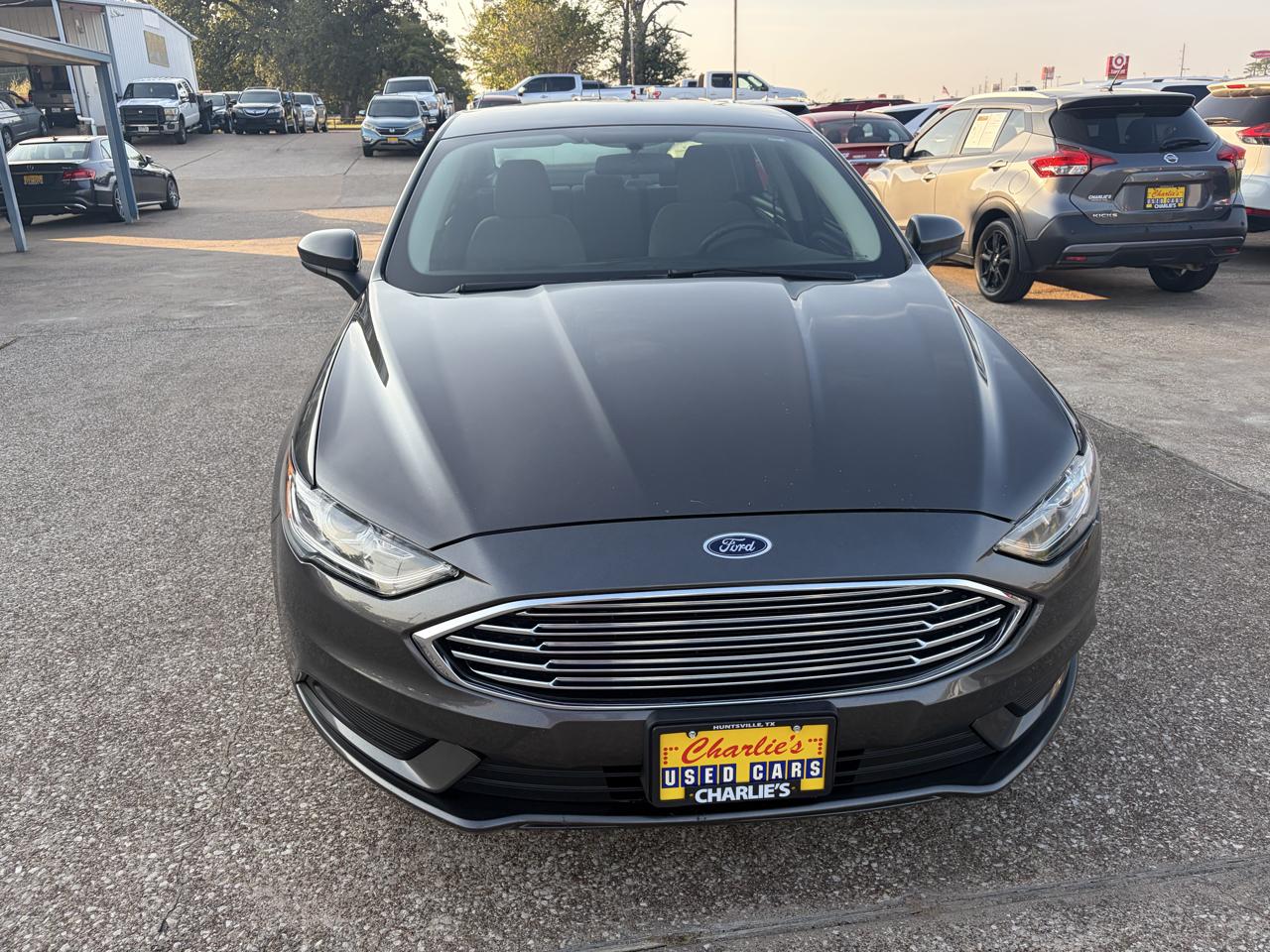Ford Fusion S FWD 2018