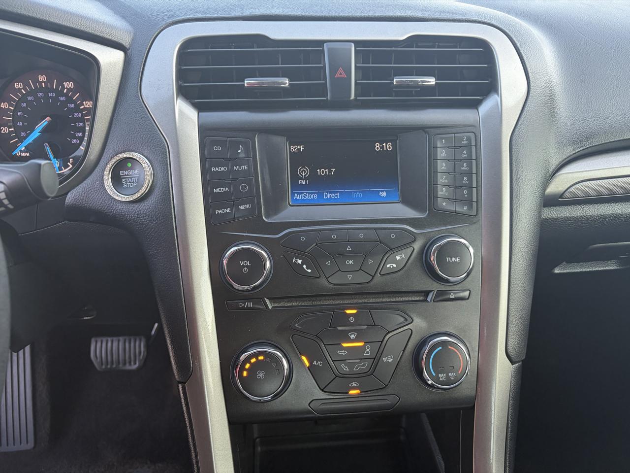 Ford Fusion S FWD 2018