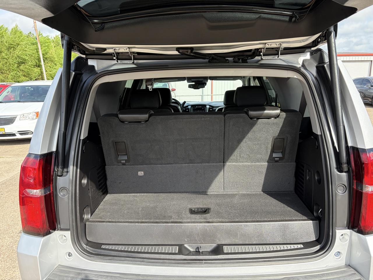 Chevrolet Tahoe 2WD 4dr LT 2019