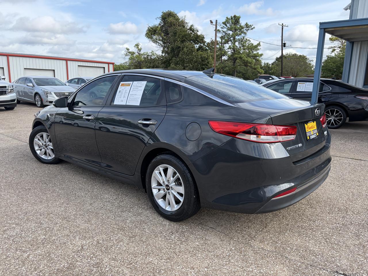 Kia Optima 4dr Sdn LX 2016