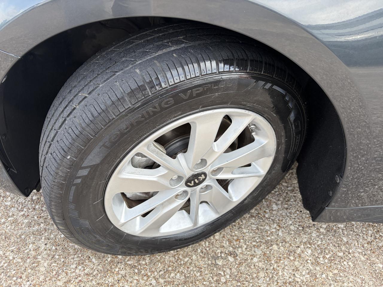 Kia Optima 4dr Sdn LX 2016