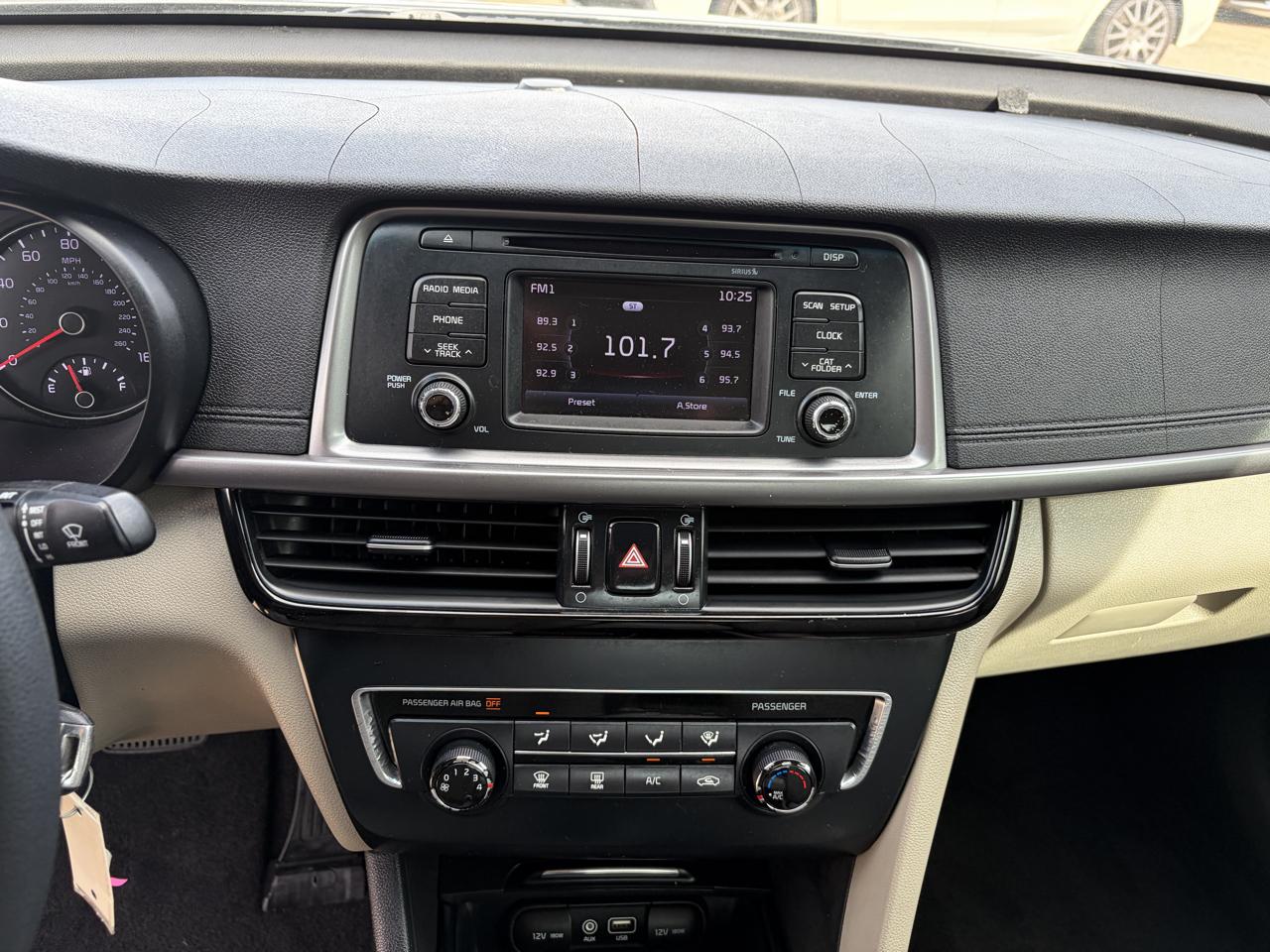 Kia Optima 4dr Sdn LX 2016