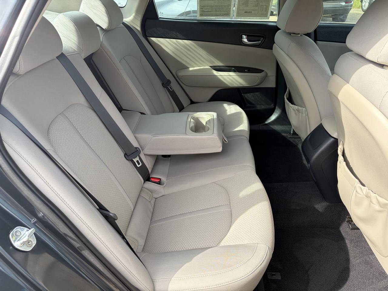 Kia Optima 4dr Sdn LX 2016