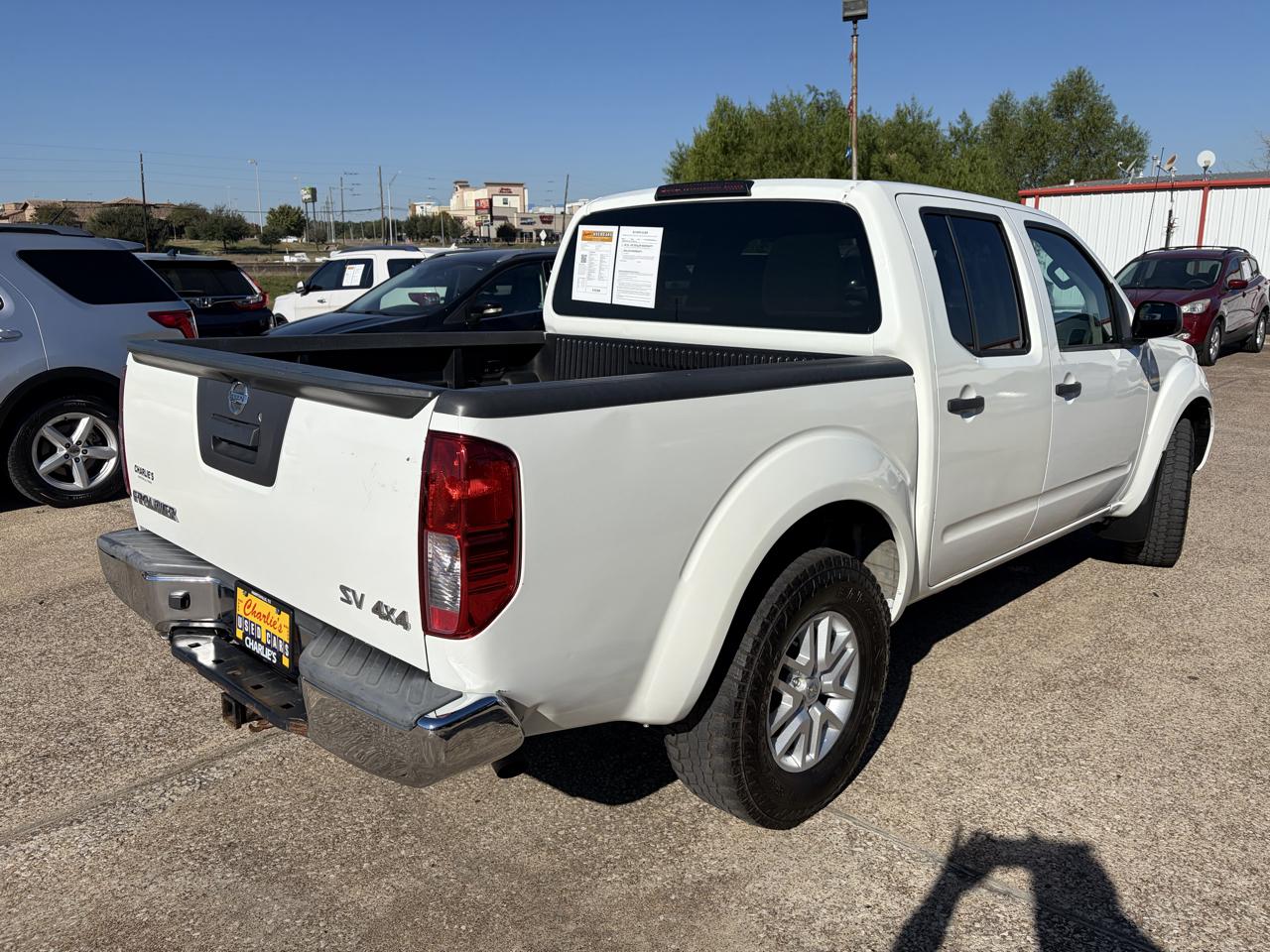 Nissan Frontier Crew Cab 4x4 SV V6 Auto 2018