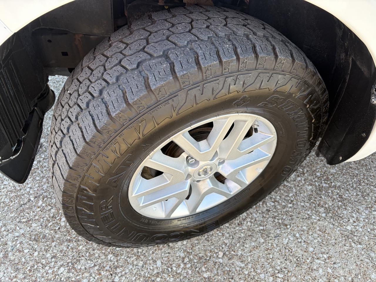 Nissan Frontier Crew Cab 4x4 SV V6 Auto 2018