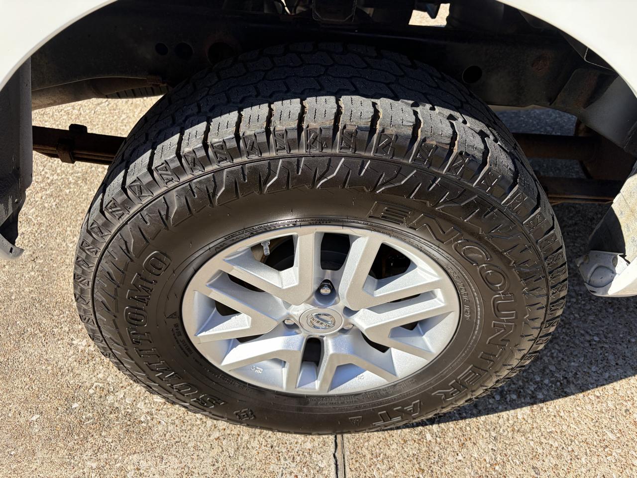 Nissan Frontier Crew Cab 4x4 SV V6 Auto 2018