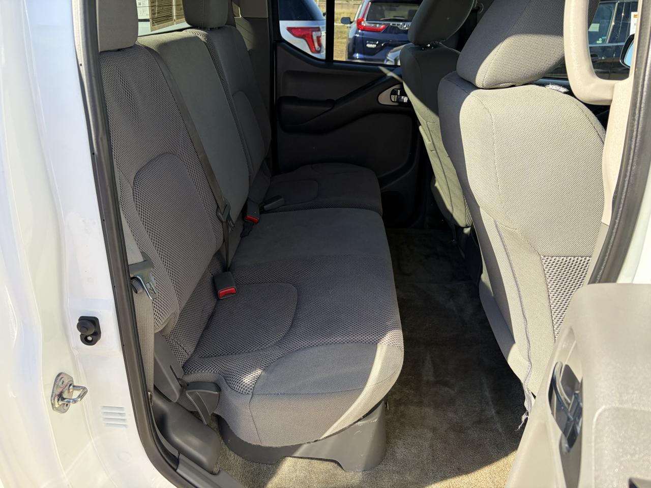 Nissan Frontier Crew Cab 4x4 SV V6 Auto 2018