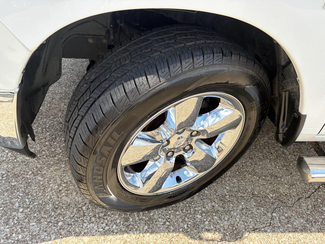 RAM 1500 2WD Quad Cab 140.5" Big Horn 2015