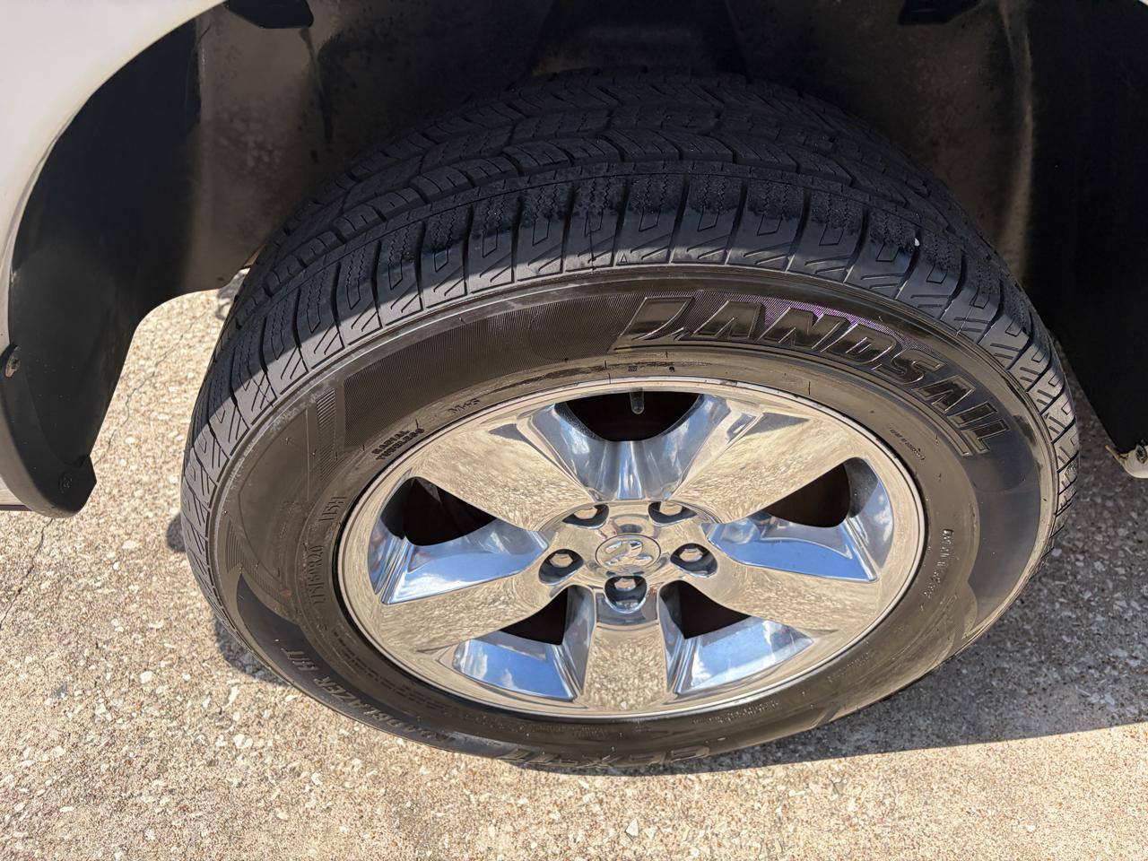 RAM 1500 2WD Quad Cab 140.5" Big Horn 2015