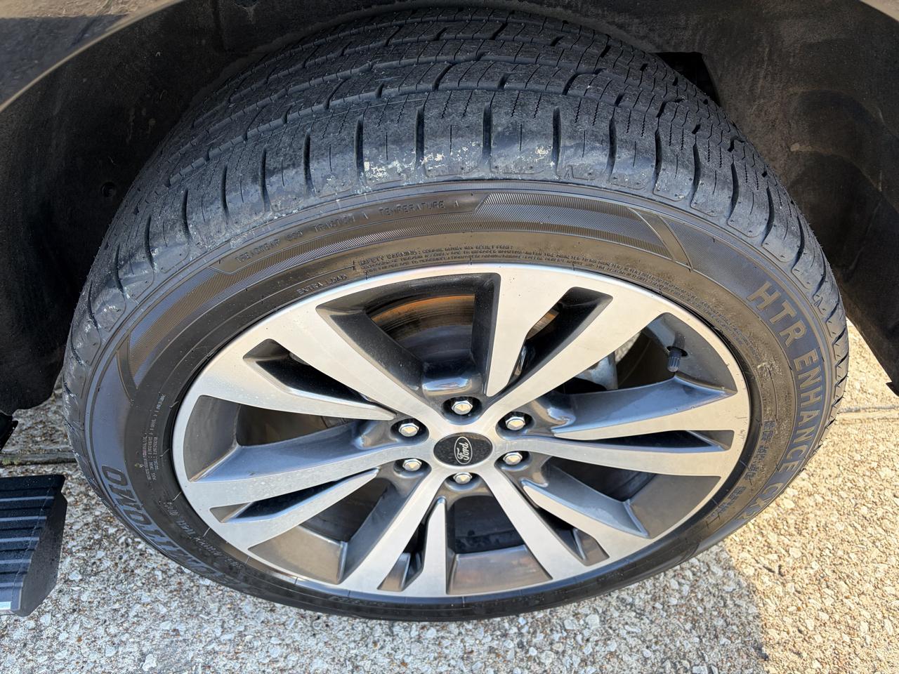 Ford Expedition Max Platinum 4x2 2021