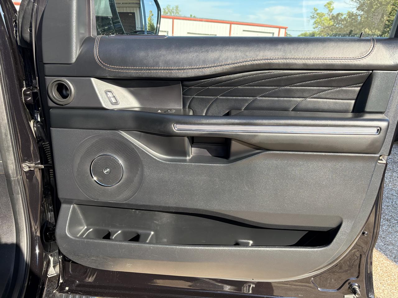 Ford Expedition Max Platinum 4x2 2021