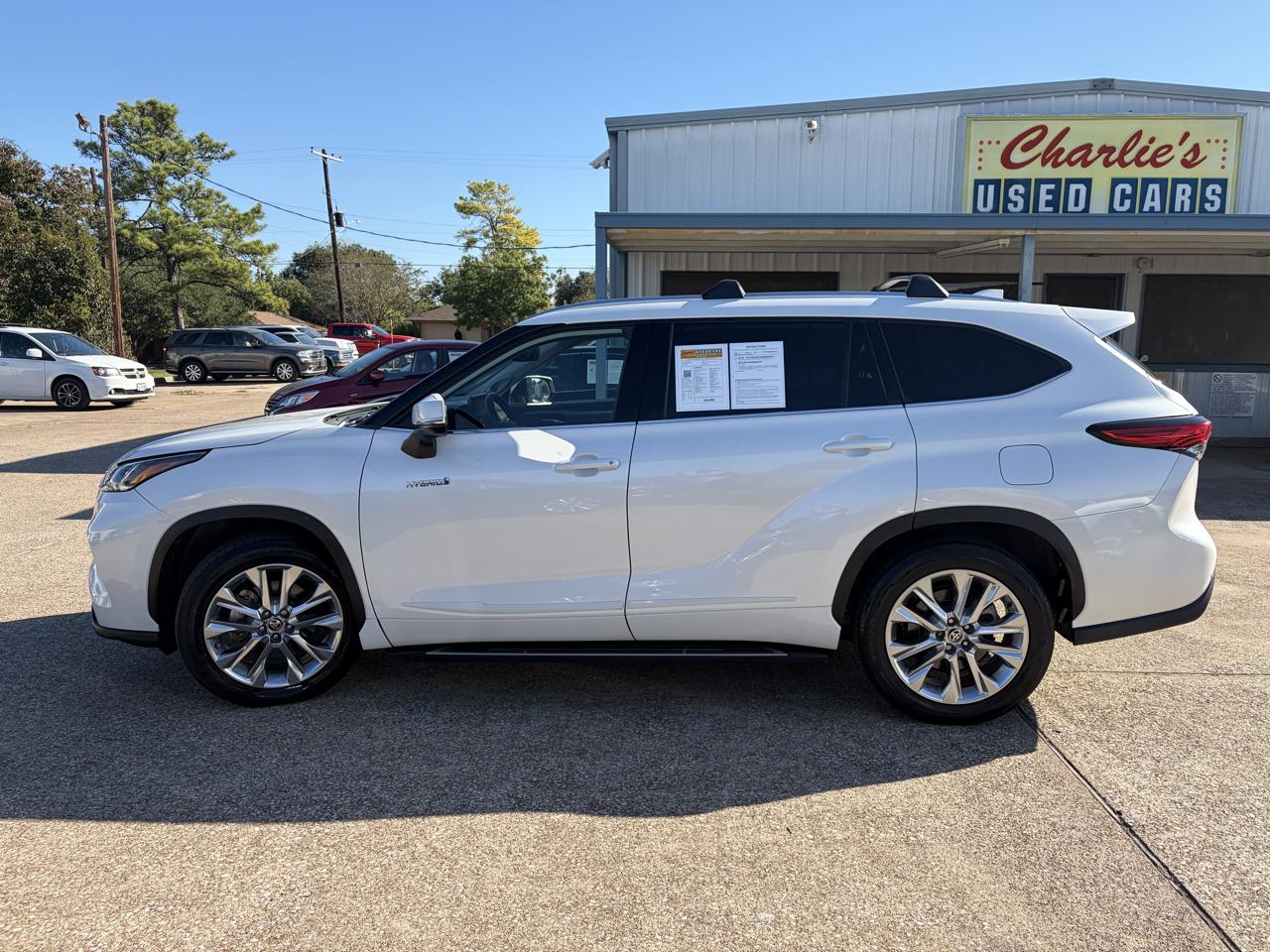 Toyota Highlander Hybrid Limited FWD (Natl) 2021