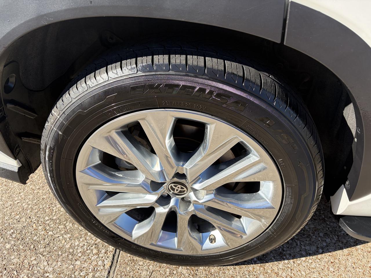 Toyota Highlander Hybrid Limited FWD (Natl) 2021