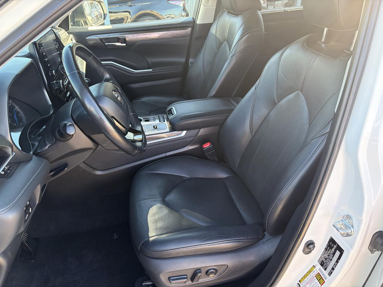 Toyota Highlander Hybrid Limited FWD (Natl) 2021