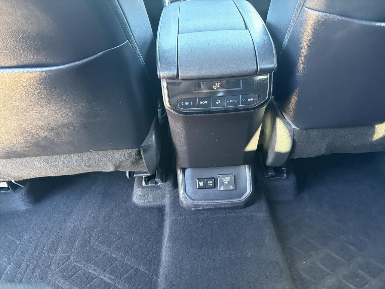 Toyota Highlander Hybrid Limited FWD (Natl) 2021