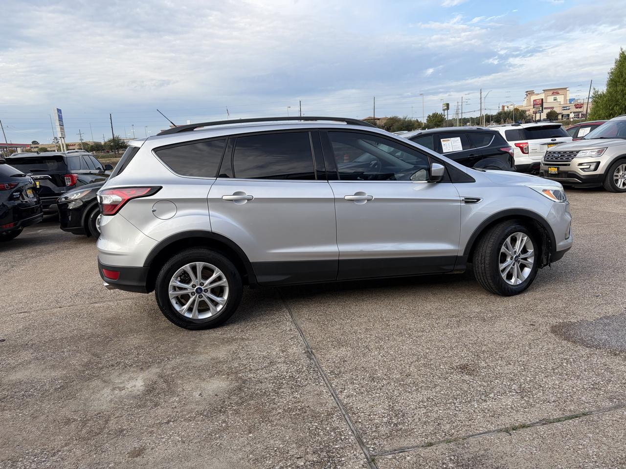Ford Escape SE FWD 2018