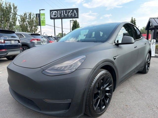 Tesla Model Y  2020