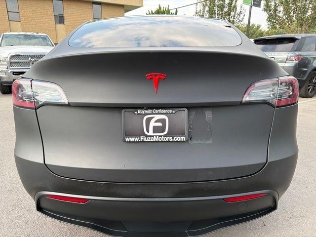 Tesla Model Y  2020