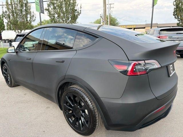 Tesla Model Y  2020