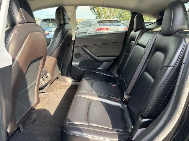 Tesla Model Y  2020
