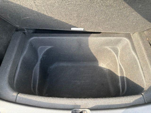 Tesla Model Y  2020