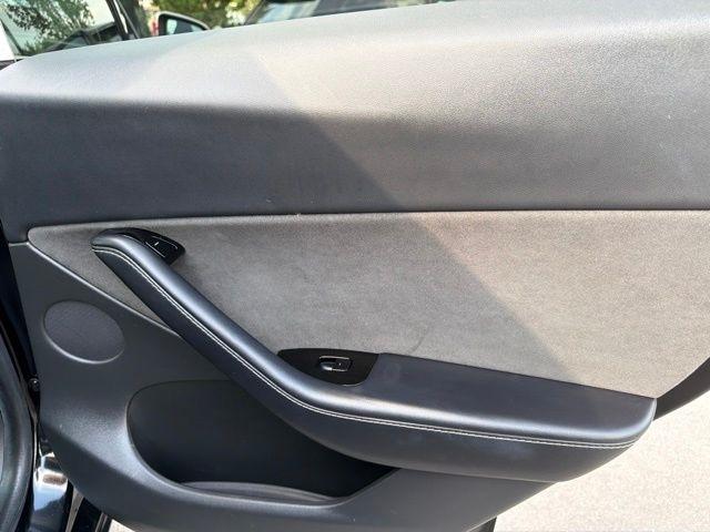 Tesla Model Y  2020