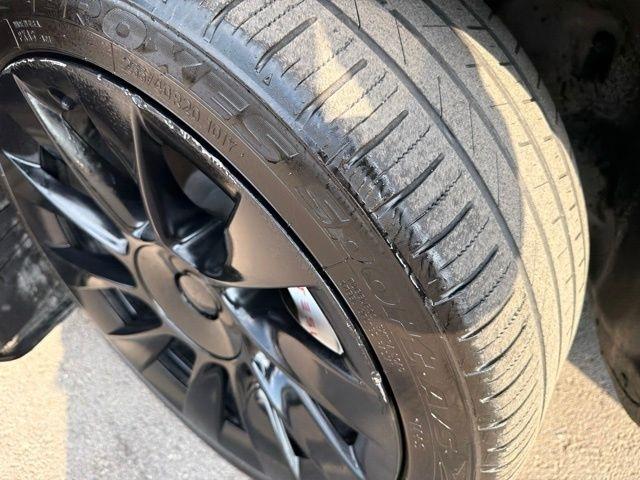 Tesla Model Y  2020