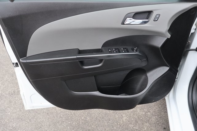 Chevrolet Sonic  2015 Chevrolet Sonic  2015