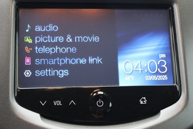 Chevrolet Sonic  2015 Chevrolet Sonic  2015