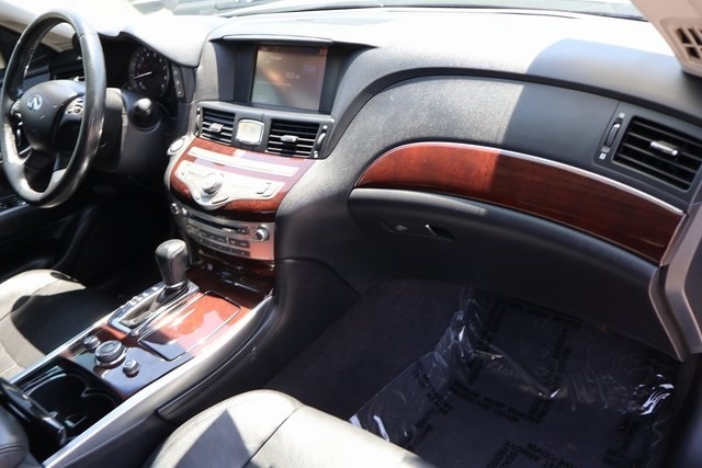 Infiniti M37  2013 Infiniti M37  2013