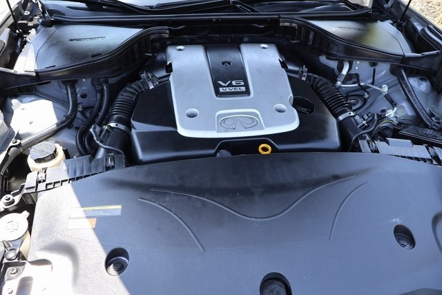 Infiniti M37  2013 Infiniti M37  2013