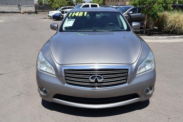 Infiniti M37  2013