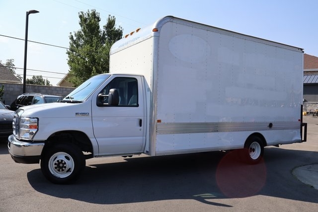 Ford E-Series Cutaway  2019 Ford E-Series Cutaway  2019