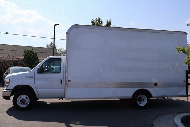 Ford E-Series Cutaway  2019 Ford E-Series Cutaway  2019