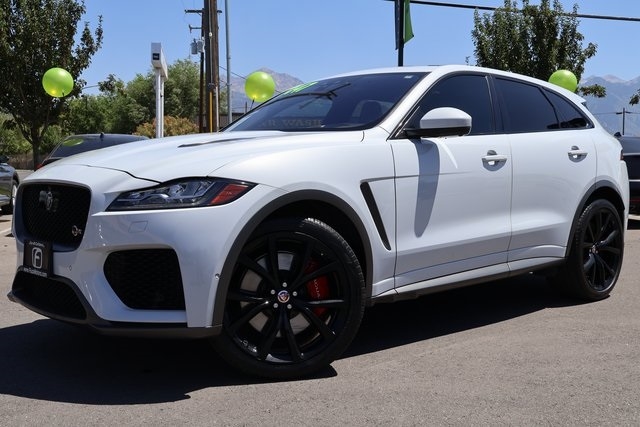 2020 Jaguar F-Pace SVR