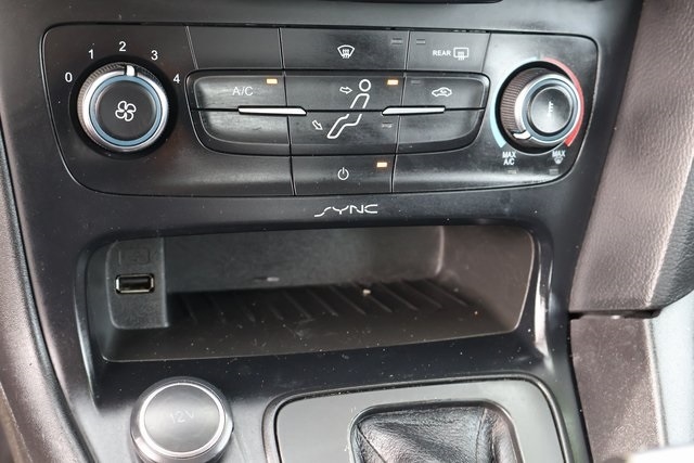 Ford Focus  2016 Ford Focus  2016