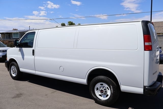 GMC Savana Cargo Van  2019 GMC Savana Cargo Van  2019