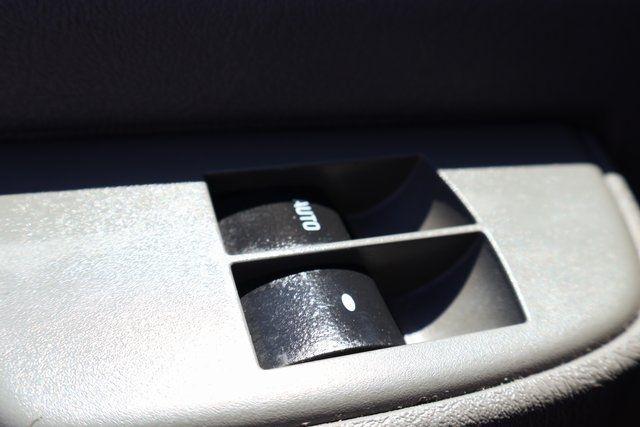 GMC Savana Cargo Van  2019