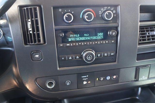 GMC Savana Cargo Van  2019